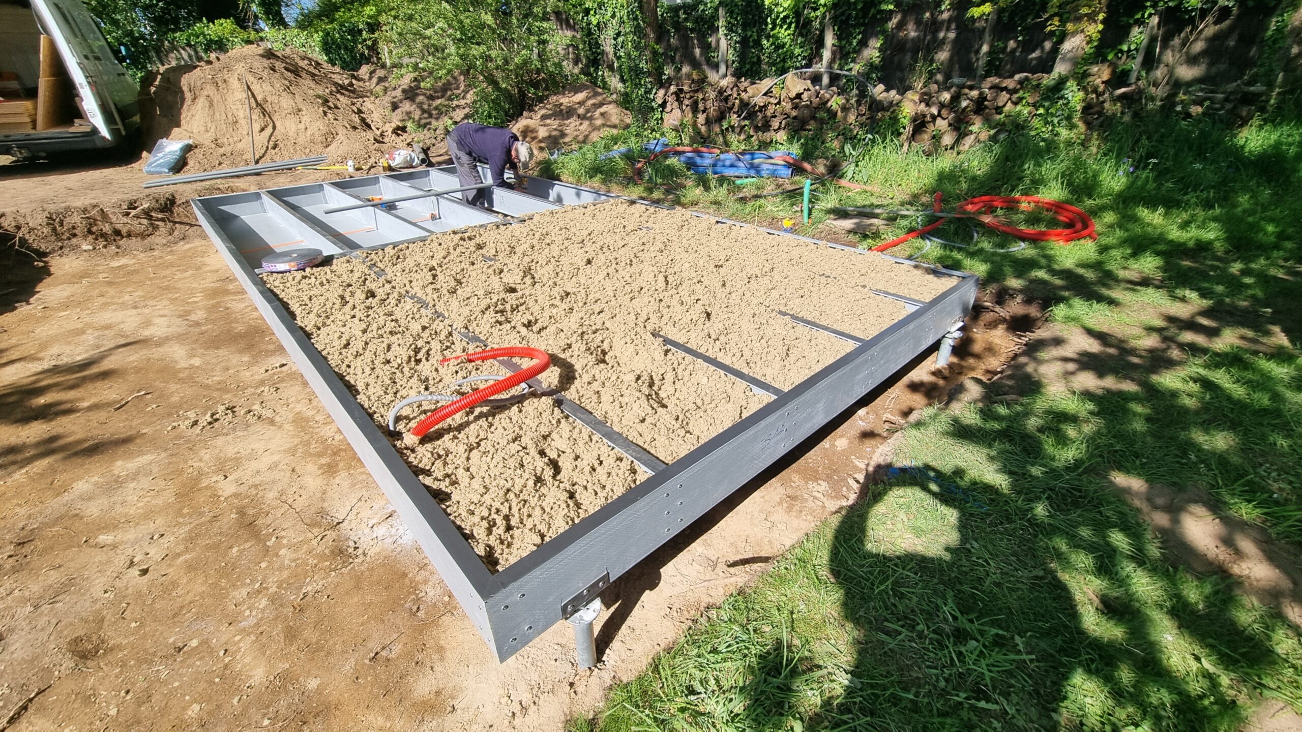 10 - Remplissage des caissons avec de la laine de roche